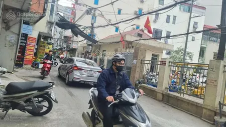 Bán đất mặt ngõ kinh doanh phú mỹ, 180m2, mt 11m, ô tô vào nhà, xây ccmn + nhà ở rất đẹp