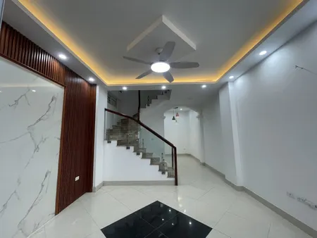 NHÀ NGÔ GIA TỰ – Ô TÔ ĐỖ CỬA – THÔNG PHỐ THANH AM
