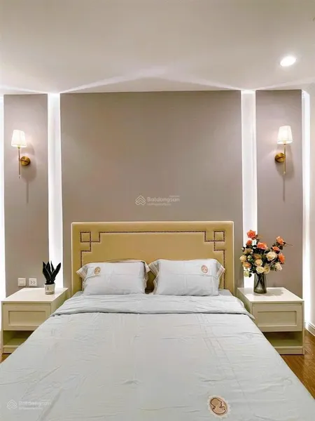 Chính chủ cần bán căn hộ 3 phòng ngủ 110m2, đầy đủ đồ giá 9.5 tỷ (sẵn sổ đỏ)