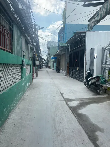 Bán đất Huỳnh Tấn Phát (xe hơi đỗ cửa); 80m2 (nở hậu); tiện xây mới, sổ đỏ