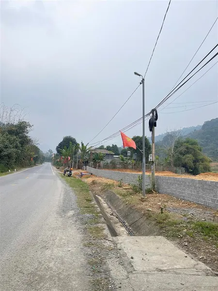 Bán lô đất 2000m2 trục chính ql70 bảo thắng lào cai, sẵn sổ đỏ giao dịch 0975 676 ***