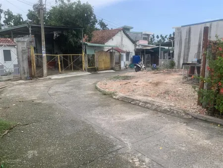 Lô góc 2 mt đường ô tô phường phú thọ giá 2.25 tỷ chính chủ.