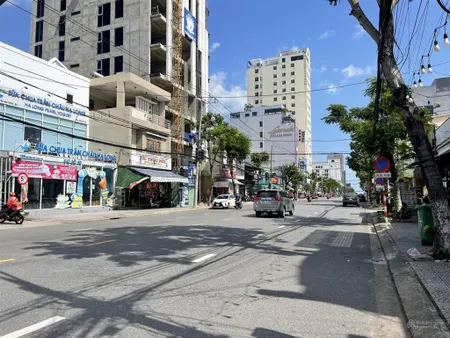 Bán đất 2 mặt tiền đường nguyễn văn thoại