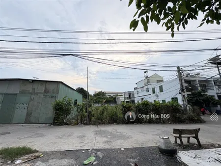 Siêu hiếm. lô đất 2 mặt tiền đường nguyễn công hoan p. đông hoà, tp. dĩ an. dt 697.7m2. giá 14 tỷ