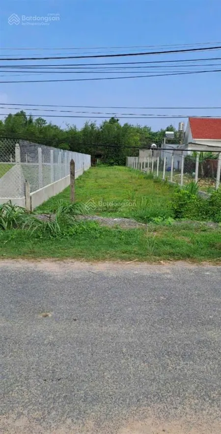 Chính chủ cần bán mt nhựa an phú 289m2 có 251m2 thổ cư, cách kcn trảng bàng 2km sổ hồng riêng