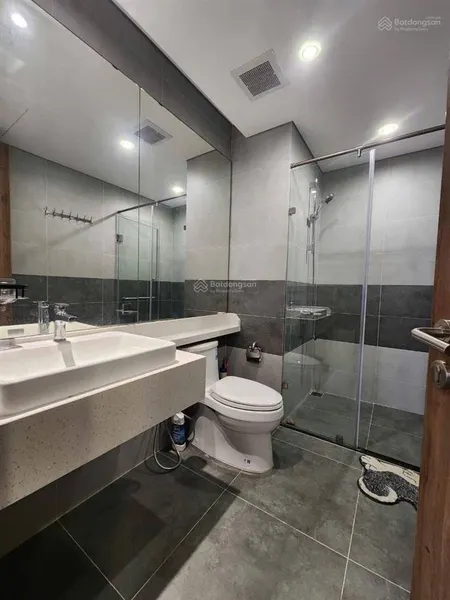 Cần bán căn 3 ngủ toà sp skyoasis tầng cao view sông giá 4 tỷ bao phí 0961 694 ***