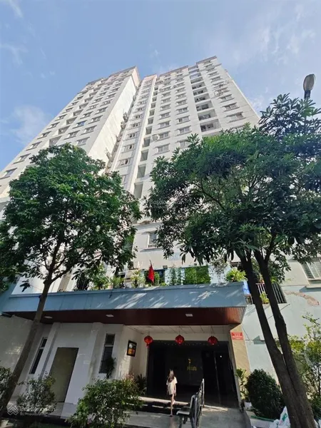Cực hiếm !! tòa ct1b thành phố giao lưu. dt 54m gồm 2pn, 1wc. tầng trung đẹp. giá tl