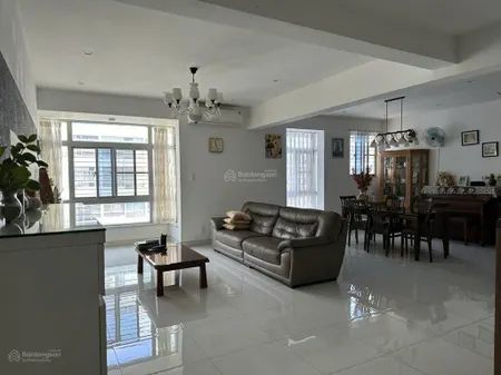 Bán penthouse sky garden 2, pmh q7, 5pn 4wc, căn góc giá tốt nhất 11,5 tỷ nhà trống vào ở ngay