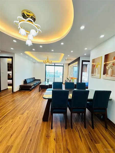 Gía tốt!!! bán căn hộ tòa n07 thành thái, cầu giấy, 117m2, 3pn, 2wc, 8.4 tỷ, căn góc.
