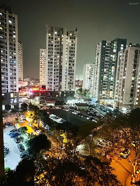 Chủ nhà gửi bán chung cư ct4a x2 linh đàm, ban công rộng thoáng, view đẹp, hướng nam cực mát