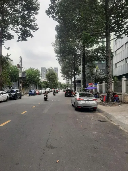Bán nhà mt nguyễn đình chiểu, quận 1, 4m x 14,5m, 5 tầng, hđt 780 triệu, 33 tỷ, l/hệ 0913 731 ***.