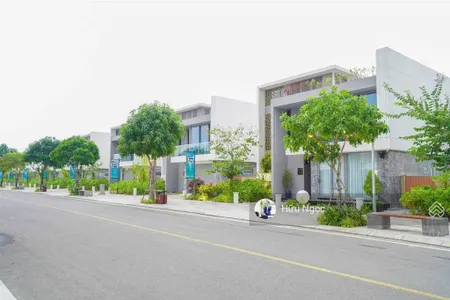 Giá bán trực tiếp chủ nhà bán nhanh căn villa view sông 3 tầng 5 phòng ngủ victoria