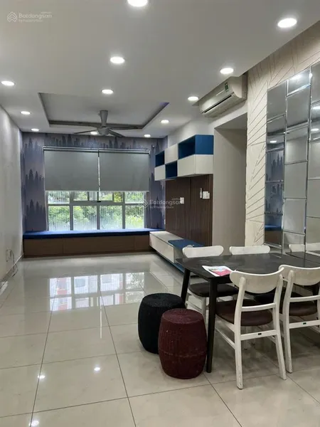 Bán căn hộ ruby 70m2 ,2pn2wc , view công viên giá 3ty520tr