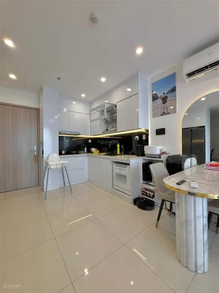 Cắt lỗ 300tr! bán nhanh 1pn+43m² tầng trung, hướng đn vinhome smart city, giá cực tốt chỉ 3.4 tỷ