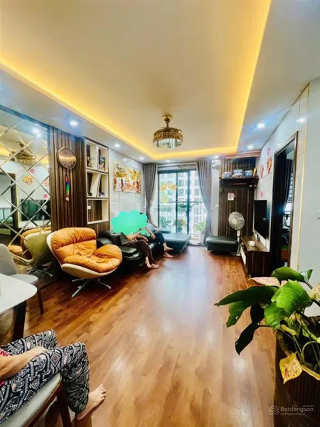 Chính chủ bán ch central field 219 trung kính 70m2 và 73m2 2pn hướng đn hơn 5,3 tỷ sđcc 0971 350 ***