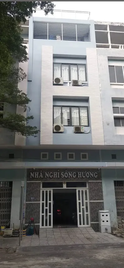 Bán Nhà Nghỉ Nguồn Thu Ổn Định