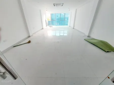 Bán toà văn phòng mặt phố mỹ đình có hầm kinh doanh bất chấp 83m2 x 9t 5.7m mt giá 42 tỷ