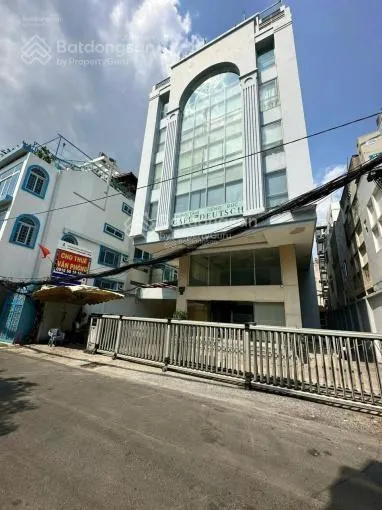 Cần bán gấp định cư! bán tòa nhà rẻ nhất quận 1 có hầm 10 tầng, dt (15x 35m) 4300m2 sàn, hđt 4%/năm