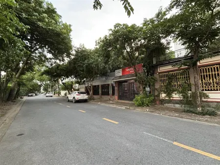 Bán biệt thự đẹp sân vườn kđt sài đồng sát vin riverside 230m2 mặt tiền 16m giá chỉ 225tr/m2