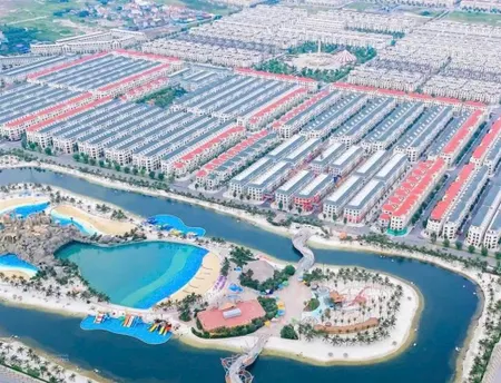 Cắt lỗ san hô diện tích 70m, mặt tiền 5m hướng đông nam vị trí đẹp gần biển giá 10,5tỷ bao phí