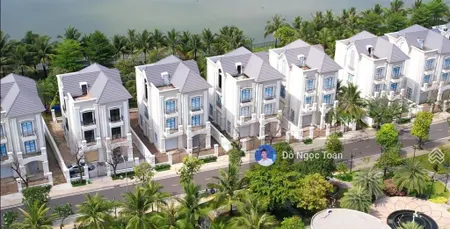 Em toàn chuyên săn hàng đầu tư biệt thự nhà phố tại vinhomes grand park q9