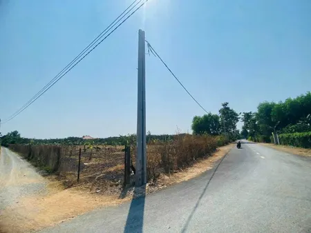Đất Bình Lợi Vĩnh CửuDiện tích : 3.779m. Lô gốc 2 Mặt Tiền