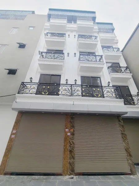 🏡DUY NHẤT TÂN PHÚ - 10M RA ÔTÔ TRÁNH -￼ DÂN XÂY- 2 MẶT THOÁNG - FULL NỘI THẤT Ở NGAY