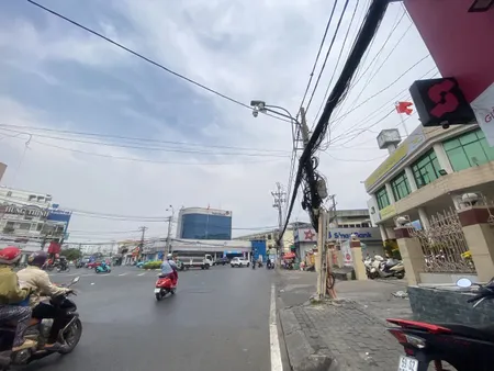 BÁN NHÀ 3 TẦNG, MẶT TIỀN ĐƯỜNG HỒ VĂN TƯ - 185m2 - giá 25 TỶ TL