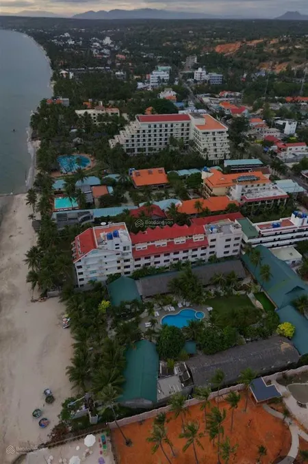 Bán đất mặt tiền đường huỳnh thúc kháng, hàm tiến, 533m2, mặt tiền 13m, view biển, giá 27tr/m2