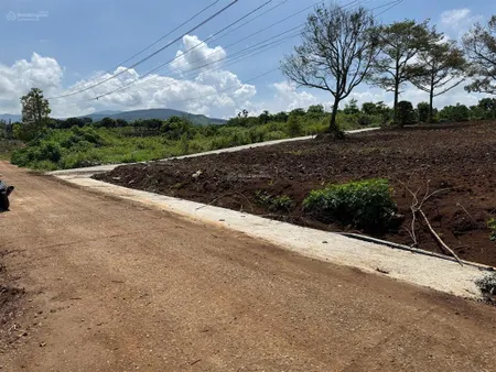 Bán gấp lô góc 2 mặt tiền, vị trí cực vip ngay gần sân bay 10,4 x 19,4m full thổ cư