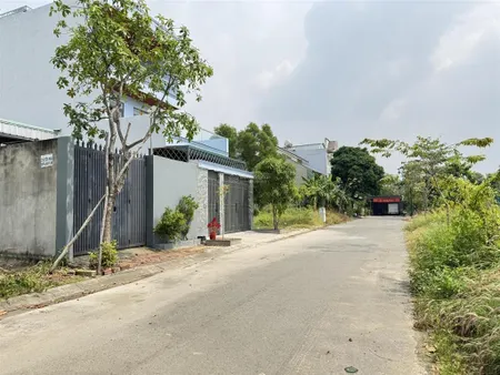 Bán gấp 138m2 (6x23m) đường nhựa 10m wie sông giá 5tỷ5 mặt tiền kinh doanh buôn bán