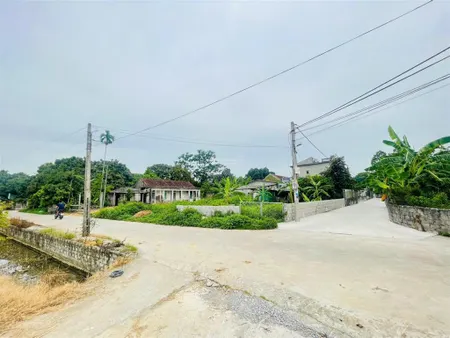 Bán gấp lô góc 138m 2 mặt tiền ngã 4 tại mai thanh ý yên nam định view cánh đồng siêu đẹp