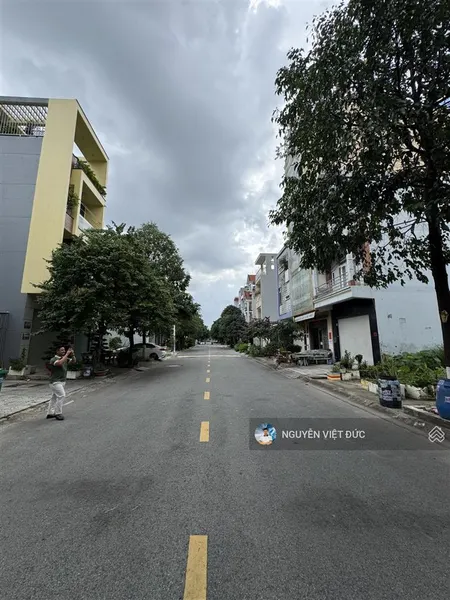 Hàng hiếm lô đất mặt tiền gs2 ngay go dĩ an. khu đô thị đẹp và hiện đại nhất dĩ an giáp thủ đức