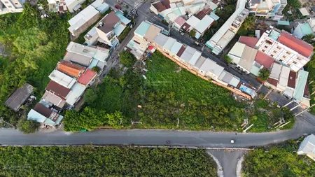 Bán đất 2 mặt tiền (qh 3 mặt tiền) phú hữu, q9 cũ