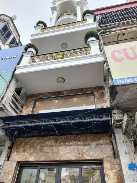 MẶT PHỐ NGÔ GIA TỰ, LONG BIÊN GARA Ô TÔ THANG MÁY, VỈA HÈ KINH DOANH
