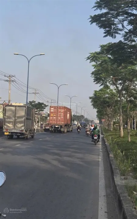 Bán kho, nhà xưởng 2000 m2 mặt tiền đường tỉnh lộ 10, bình chánh, hcm, 70 tỷ thương lượng