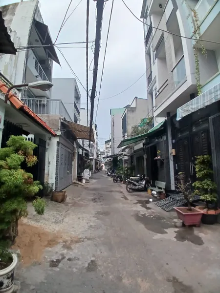 Nhà 925/14d hậu giang khu hoa kiều