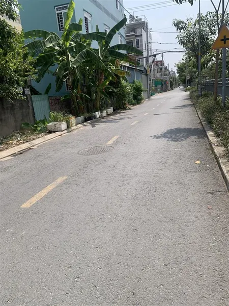 Bán đất + xưởng hà huy giáp 740m2 giá 36 triệu/m2 mặt tiền 8m. giá tốt chủ rất cần bán gấp