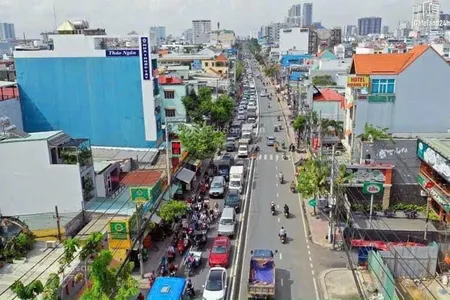 Lô góc 2 mặt tiền 19x32m đường huỳnh tấn phát, quận 7