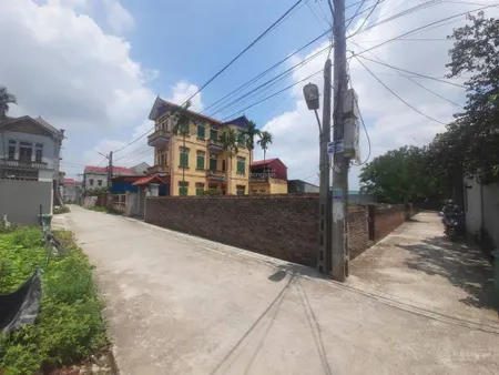 Bán đất thuận thành, bắc ninh. 76m2 * mt 6,3m * 2 tỷ. ô tô vào đất.