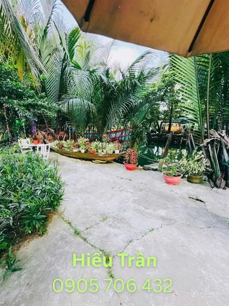 Bán lô đất đẹp ngay bên con kênh thơ mộng giá chỉ 1,9 tỷ