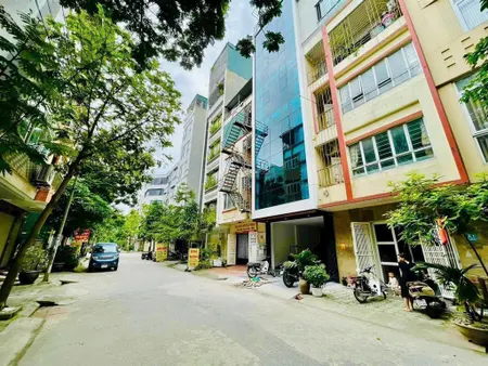 Bán nhà khu đô thị văn quán, nhà đẹp, kinh doanh, vỉa hè rộng, 90m2, 5 tầng, giá nhỉnh 20 tỷ