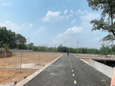 Chính chủ cần bán lô đất ở khu công nghệ cao hoà lạc. giá chỉ 15 triệu/m2