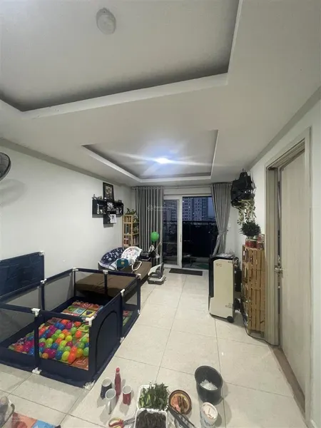 E cư dân bán căn góc giếng trời view công viên 76m2 2pn 2wc , tầng trung giá siêu nét chỉ 2.35 tỷ