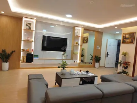 Bán căn hộ seaview khu đô thị chí linh 3 phòng ngủ, full nội thất, 137m2, sổ hồng lâu