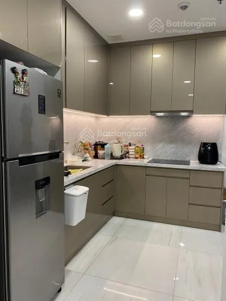 Bán chung cư đầy đủ nội thất và tiện ích xung quanh