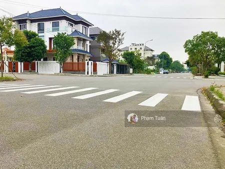 Spcc. đẳng cấp thượng lưu đất lô góc 2 mặt đường tuyến 3 lê hồng phong (b355). 0917 696 ***