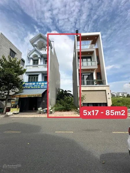 Lô đất trục chính kdc, buôn bán kinh doanh sầm uất giá chỉ nhỉnh 5 đồng