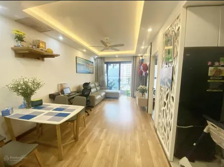 90 nguyễn tuân căn hoa hậu ban công đn. tòa hh2 (dt 71.2m2. 2pn, 2wc). giá 6tỷ1. có slot ô tô