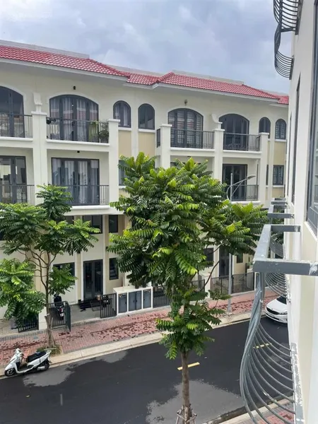 Căn hiếm senturia nam sài gòn 6,5 tỷ. 0975 734 ***
